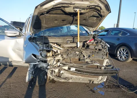 2017 Nissan Rogue Sv z USA, uszkodzony, nr VIN KNMAT2MV2HP531121